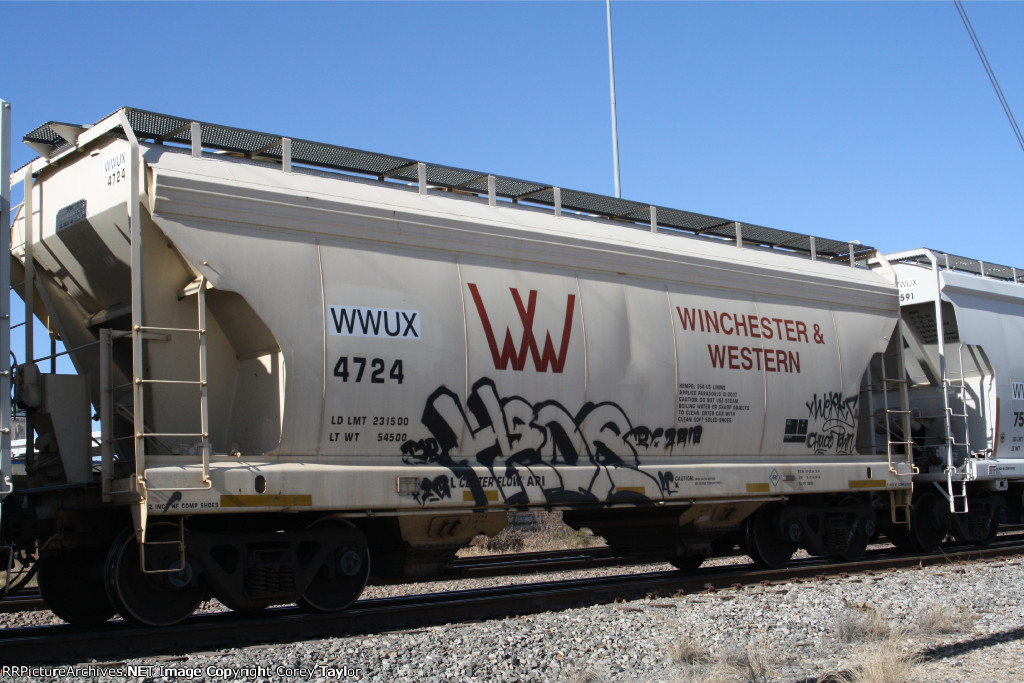 WWUX 4724